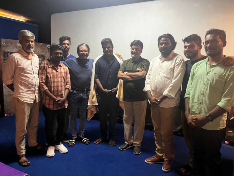 ரைட்டர் படம் பார்த்தேன் நெகிழ்ந்தேன்,  தரமான படங்களையும் கலைஞர்களையும் உருவாக்கும் ரஞ்சித்துக்கு எனது வாழ்த்துக்கள்.  இயக்குனர் பாரதிராஜா பாராட்டு.