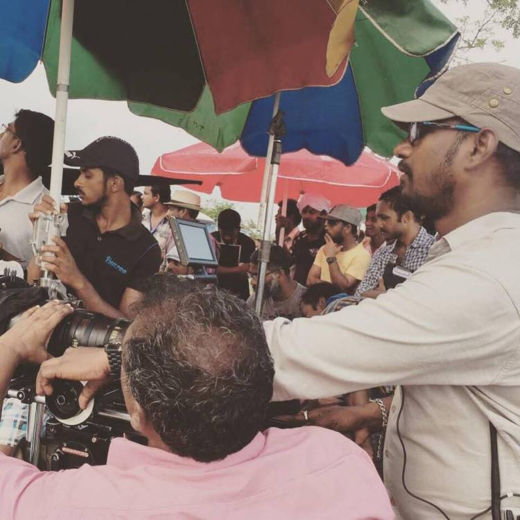 ஸ்கை magic  பட நிறுவனம் சார்பில் காயத்ரி ரஞ்சித் மற்றும் பாக்ய லட்சுமி டாக்கீஸ் நிறுவனம் சார்பில் பாக்ய லட்சுமி வெங்கடேஷ் ஆகியோர்  இணைந்து  தயாரித்துள்ள படம் " சினம் கொள் " 