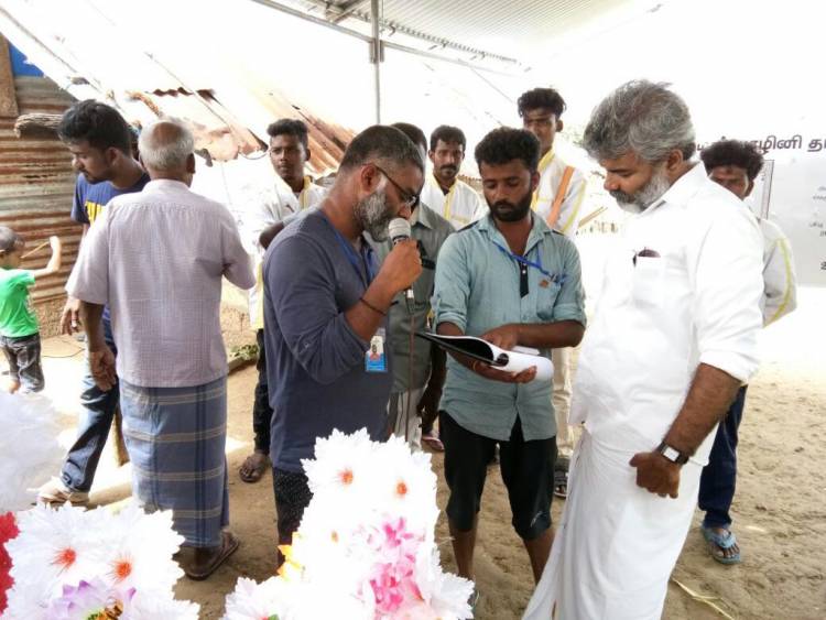 ஸ்கை magic  பட நிறுவனம் சார்பில் காயத்ரி ரஞ்சித் மற்றும் பாக்ய லட்சுமி டாக்கீஸ் நிறுவனம் சார்பில் பாக்ய லட்சுமி வெங்கடேஷ் ஆகியோர்  இணைந்து  தயாரித்துள்ள படம் " சினம் கொள் " 