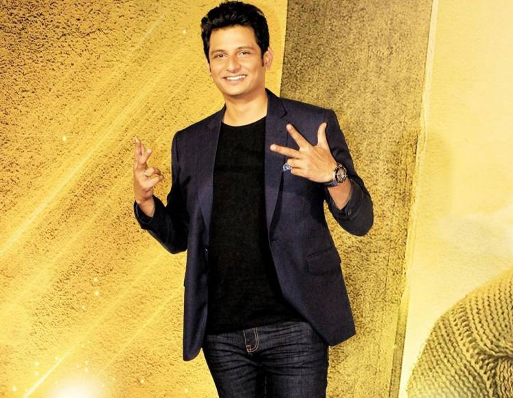 நடிகர் ஜீவா இந்திய சினிமாவின் நாயகன் ஆனார். கிரிக்கெட்டில் முதல் உலக கோப்பையெய்  வாங்கிய கபில்தேவ் பற்றிய #83 படத்தில் நடித்ததின் மூலம் இந்தியா முழுக்க  கொண்டாடப்படுகிறார்.