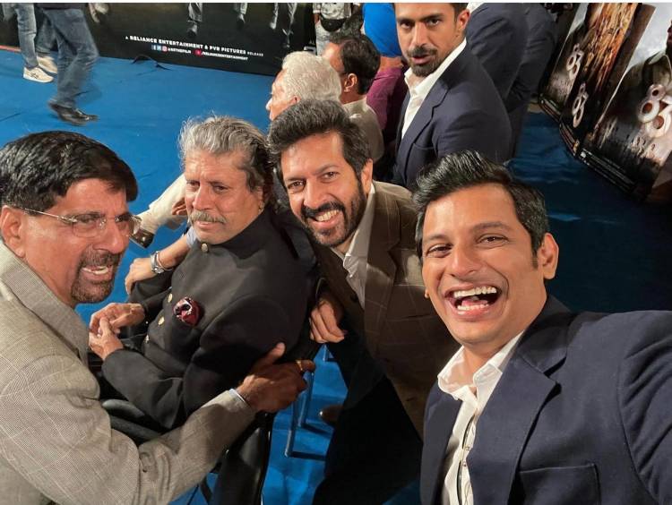 நடிகர் ஜீவா இந்திய சினிமாவின் நாயகன் ஆனார். கிரிக்கெட்டில் முதல் உலக கோப்பையெய்  வாங்கிய கபில்தேவ் பற்றிய #83 படத்தில் நடித்ததின் மூலம் இந்தியா முழுக்க  கொண்டாடப்படுகிறார்.