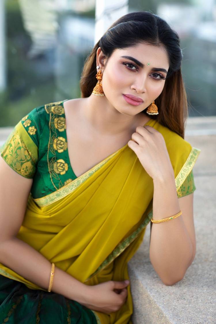 வேதா பிக்சர்ஸ் தயாரிப்பில் அறிமுக இயக்குநர் செல்வக்குமார் இயக்கும் 'பம்பர்' படத்தில் வெற்றி ஜோடியாக ஷிவானி  நடிக்கிறார்