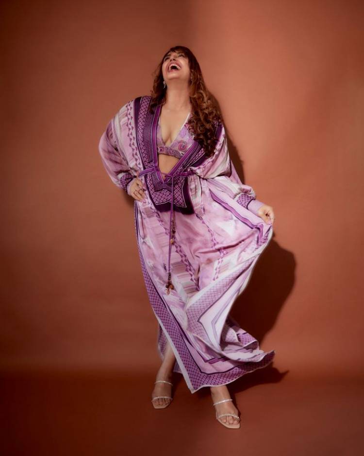 “Ajith Kumar sir and I have lots of screen time together in Valimai, and the audience will definitely enjoy our scenes together.” – Actress Huma Qureshi