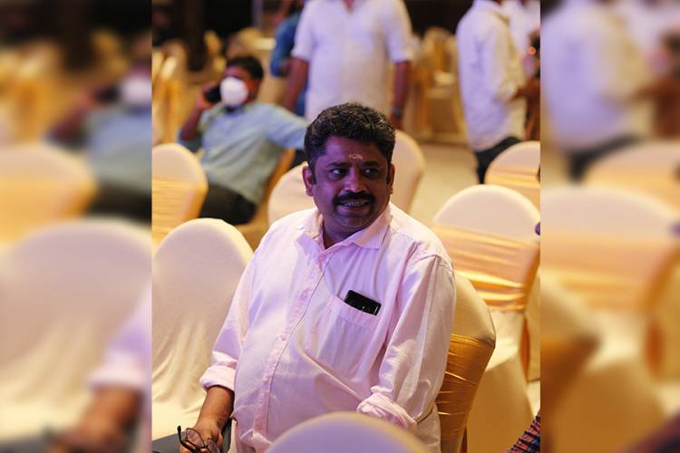 தயாரிப்பாளர், நடிகர் D G குணாநிதி திருமண வரவேற்பு நிகழ்ச்சியை தலைமை தாங்கி நடத்தி வைத்த திரு.டாக்டர் அன்புமணி ராமதாஸ்