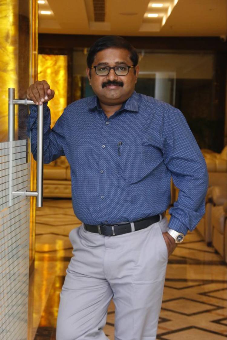 ஒரு சராசரி பெண்ணின் வாழ்க்கை, போராட்டமாக மாறும் படமே #ரெஜினா – தயாரிப்பாளர் - இசையமைப்பாளர் சதீஷ் நாயர் !