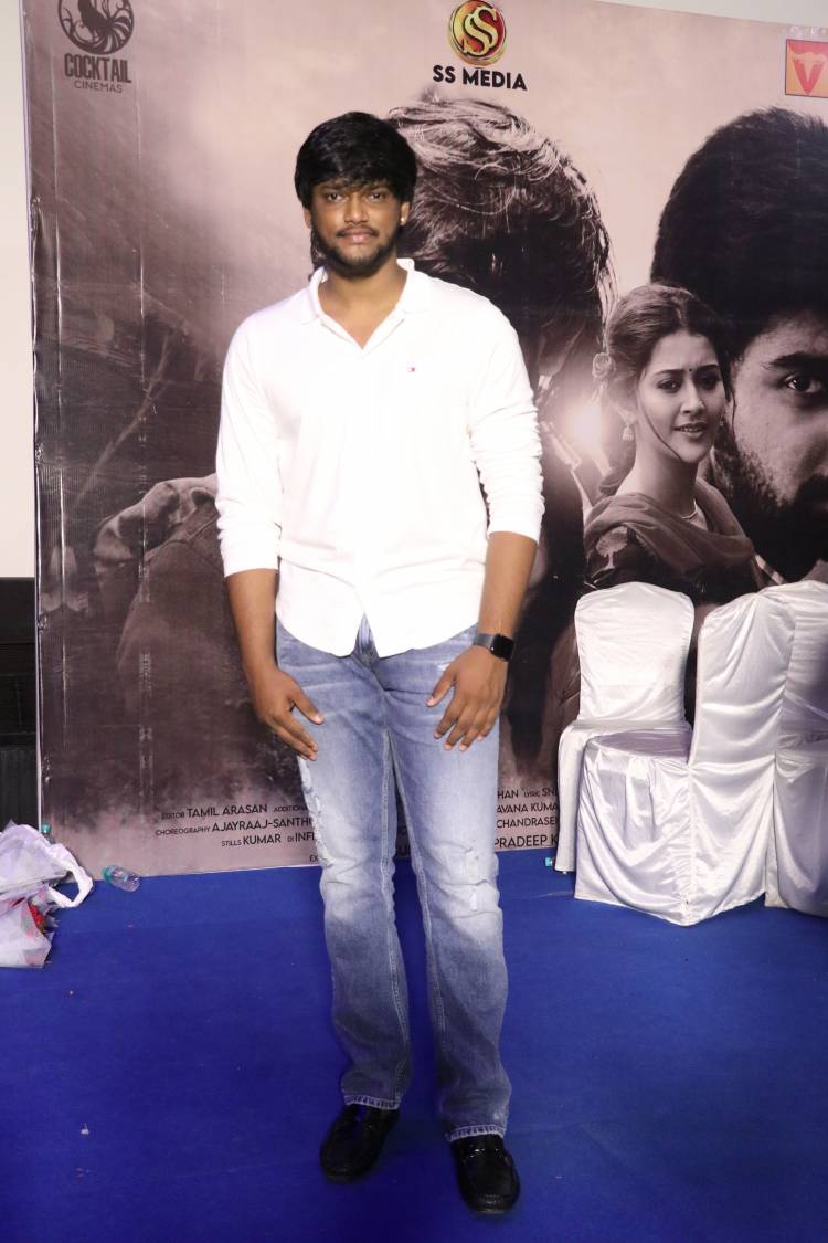 எல்லோரும் கைவிட்டு விட்டார்கள், என் மனைவி, குழந்தைகள் மட்டும் தான் நம்பிக்கை கொடுத்தனர்..  அட்ரஸ் இயக்குனர் இராஜமோகன் உருக்கம்!!