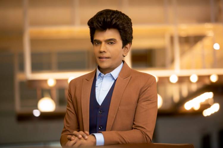 லெஜண்ட் சரவணன் நடிக்கும் ’தி லெஜண்ட்’ படத்தின் பிரமாண்ட டிரைலர் & இசை வெளியீட்டு விழா 