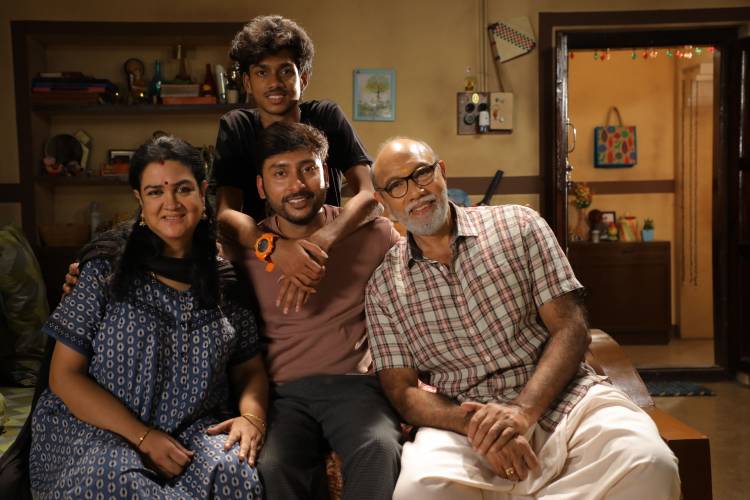 வீட்ல விசேஷம் திரைப்படம் நீண்ட நாட்களுக்குப் பிறகு குடும்பமாகா பார்வையாளர்களை மீண்டும் திரையரங்குகளுக்கு கொண்டு வரும் என்று என்னால் உறுதியாக கூறமுடியும். - நடிகர் சத்யராஜ்