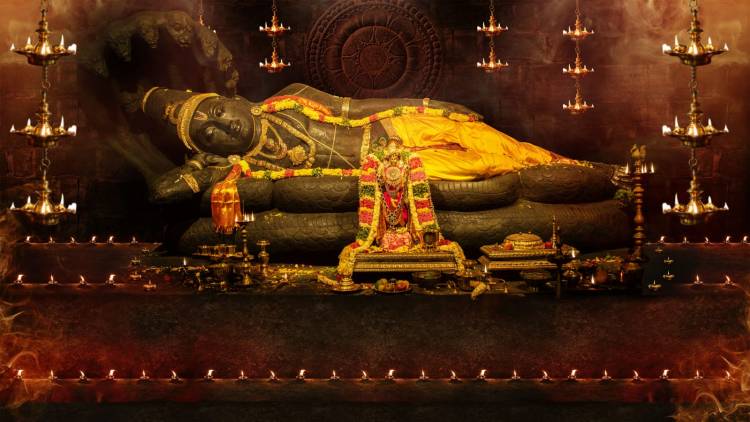 ரோஹிணி திரையரங்க வளாகத்திலுள்ள ‘மாயோன்’ பட கட்அவுட்டிற்கு பாலாபிசேகம்