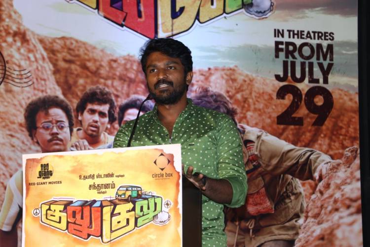 ’பார்த்தா’ சந்தானத்துக்காக பார்க்காமலே வாங்கிய படம் ‘குலுகுலு’ உதயநிதி கலகல