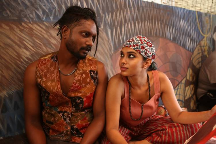 "நட்சத்திரம் நகர்கிறது " காதல் படம் அல்ல காதலைப்பற்றிய படம்.- பா. இரஞ்சித்