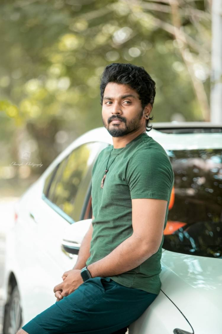 சீரியல் ரசிகர்களின் பேவரைட் நடிகரான சித்து சித்! - விரைவில் வெள்ளித்திரை ஹீரோவாக களம் இறங்குகிறார்
