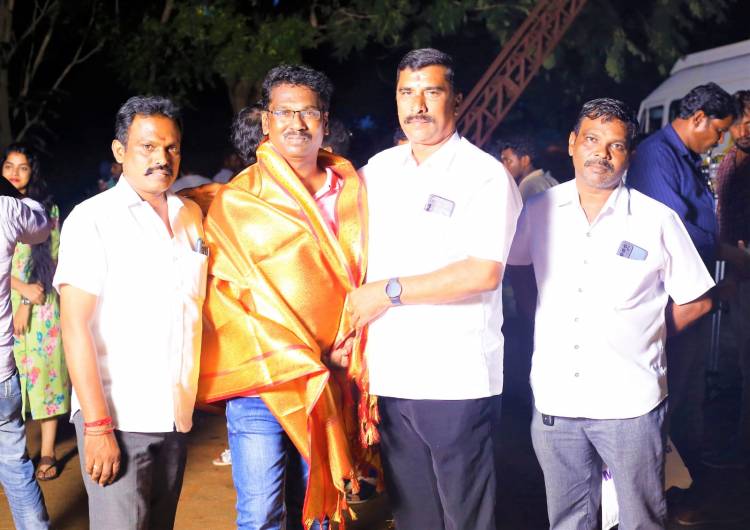 இளையராஜாவின் 1417வது படம்:   ஆதிராஜன் இயக்கத்தில்  பிரஜன் - மனிஷா யாதவ் நடிக்கும்   "நினைவெல்லாம் நீயடா" படப்பிடிப்பு நிறைவு!!