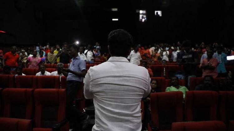 ”சினம்”  படத்தின் வெளியீட்டை முன்னிட்டு 3 நாள் தமிழ்நாடு சுற்றுலாவில், ரசிகர்களின் பேரன்பில் மிதந்த நடிகர் அருண் விஜய்!!