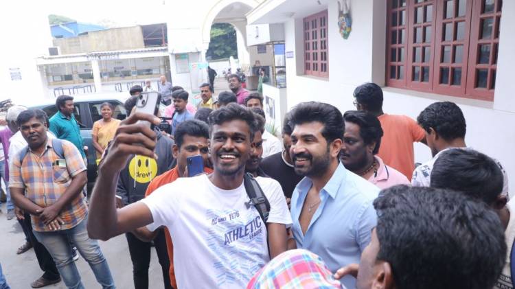 ”சினம்”  படத்தின் வெளியீட்டை முன்னிட்டு 3 நாள் தமிழ்நாடு சுற்றுலாவில், ரசிகர்களின் பேரன்பில் மிதந்த நடிகர் அருண் விஜய்!!