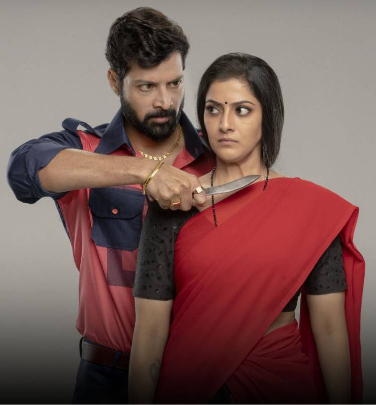 EINFACH STUDIOS Pratap Krishna & Manoj Kumar present.  Filmmaker Dayal Padmanabhan’s Tamil debut directorial.  Varalaxmi Sarathkumar and Santhosh Prathap starring “Kondraal Paavam”.  Shooting starts with a Pooja ceremony.