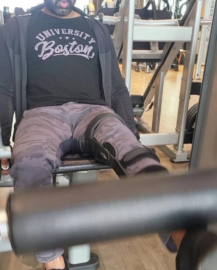 Shri Shirdi Sai Movies Sree & Kavya presents  Filmmaker Vijay directorial  Arun Vijay-Amy Jackson-Nimisha Vijayan starrer “Achcham Enbathu Illayea” recreates 3.5Cr worth of London Prison set work across 2.5 Acres 