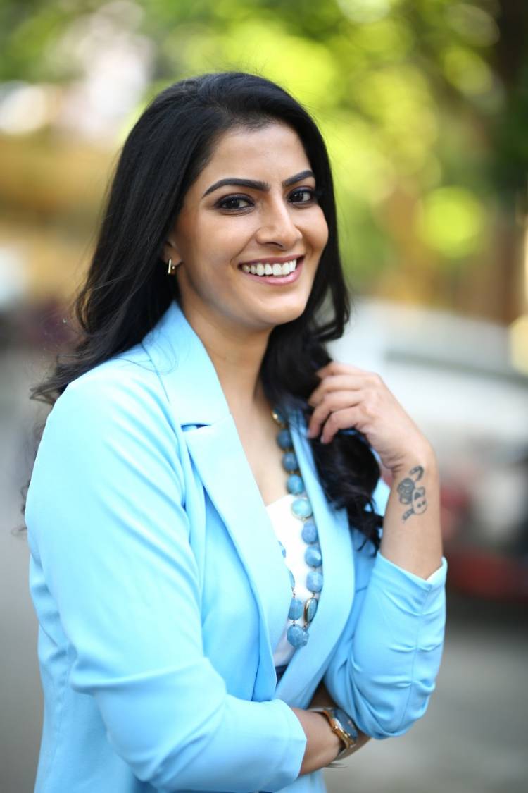 Story is the hero in Yashoda & it's surely worth your money - Varalaxmi Sarathkumar 