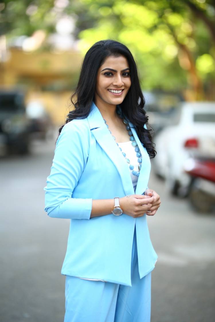 Story is the hero in Yashoda & it's surely worth your money - Varalaxmi Sarathkumar 