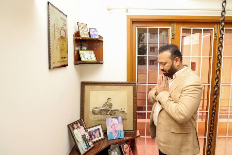 அமரர் கல்கி கிருஷ்ணமூர்த்தியின் அறக்கட்டளைக்கு 'பொன்னியின் செல்வன்' தயாரிப்பாளர்கள் ஒரு கோடி நன்கொடை