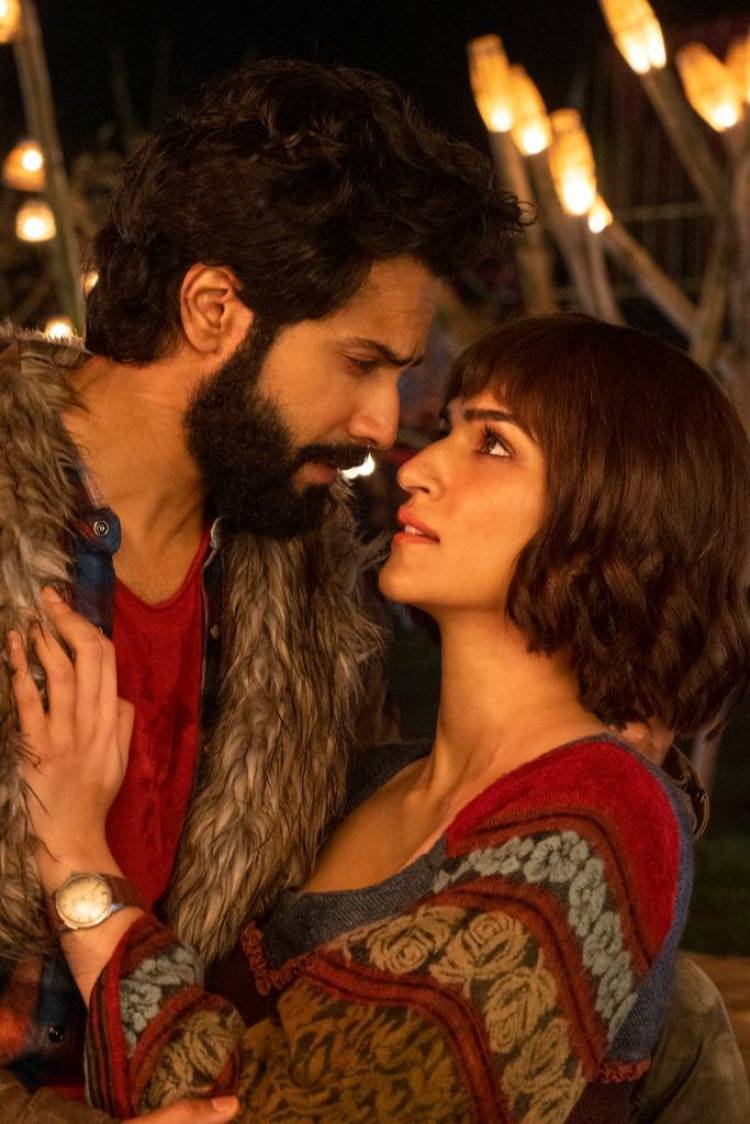 The wildest... wackiest song of the year! Bhediya’s latest track gives you a crazy bout of jungle fever