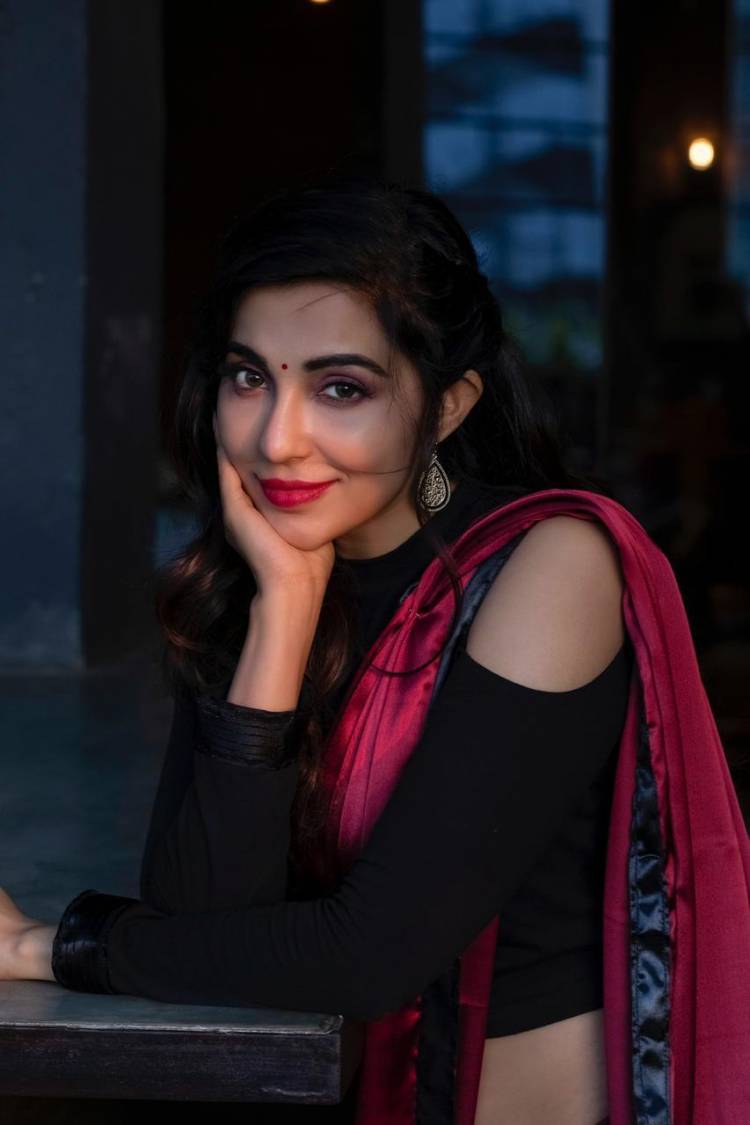 அன்பான ரசிகர்களே.. நண்பர்களே.. மற்றும் அன்புமிக்க பொது மக்களே...!