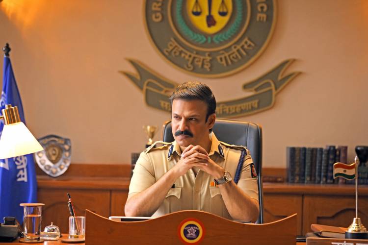 'தாராவி பேங்க்' தொடருக்காக 'கம்பெனி'யில் மோகன்லால் சாருடைய நடிப்பைப் போல கொடுக்க முயற்சி செய்திருக்கிறேன்"- விவேக் ஆனந்த் ஓபராய்