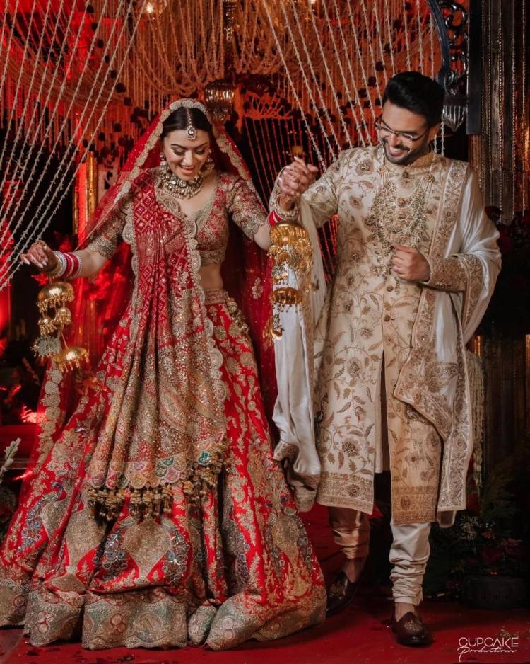 Actress Hansika Motwani married Mumbai-based tycoon Sohael Khaturiya on December 4, 2022,at 450-yr old Mundota Fort Palace in Jaipur. 