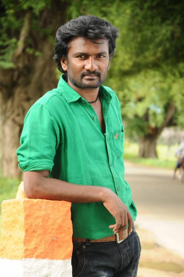 சினிமாவில் இருப்பதே ஒரு சாதனைதான். கலை இயக்குநர் வீரசமர்!