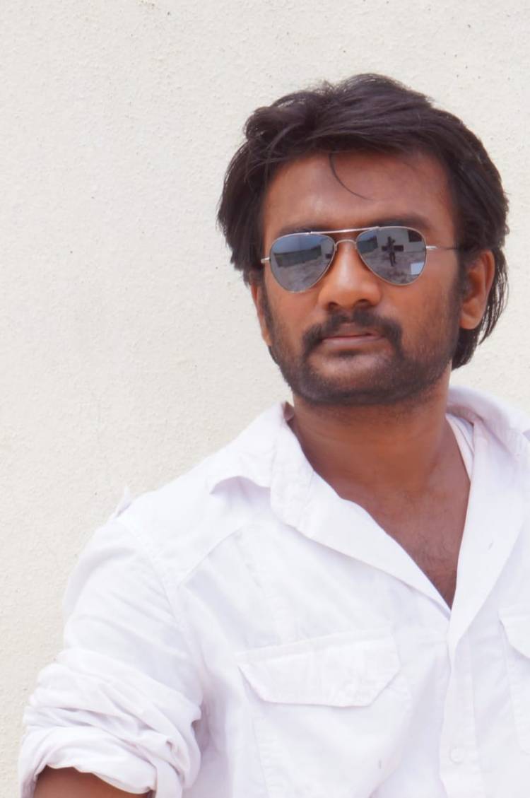 சினிமாவில் இருப்பதே ஒரு சாதனைதான். கலை இயக்குநர் வீரசமர்!