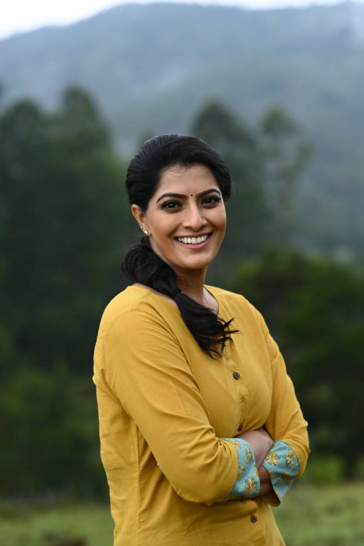 மஹா மூவிஸ் தயாரிப்பில் அனில் கட்ஸ் இயக்கத்தில் வரலக்‌ஷ்மி சரத்குமார் நடிக்கும் ‘சபரி’ படத்தின் படப்பிடிப்பு நிறைவடைந்தது! 