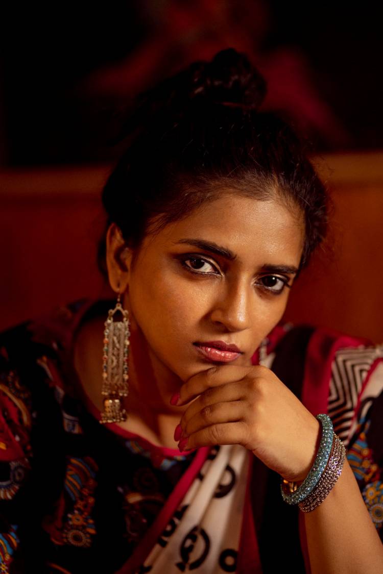 பொன்னியின் செல்வன் போன்ற வரலாற்றுப் படங்களில் நடிக்க ஆசை- வசுந்தரா