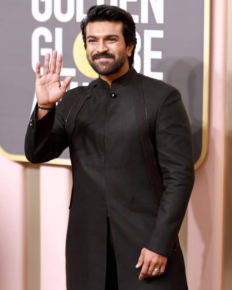 பிரத்யேக ஸ்டைலில் ஆடை அணிந்ததற்காக பாராட்டுகளை குவிக்கும் ராம் சரண்