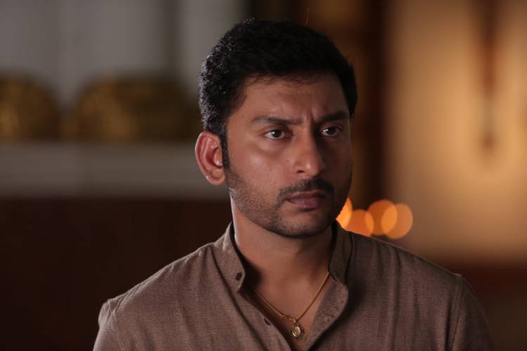 'சர்தார்' மாபெரும் வெற்றியை தொடர்ந்து பிரின்ஸ் பிக்சர்ஸ் S.லஷ்மண்குமார் தயாரிக்கும் படம் 'ரன் பேபி ரன்'. 