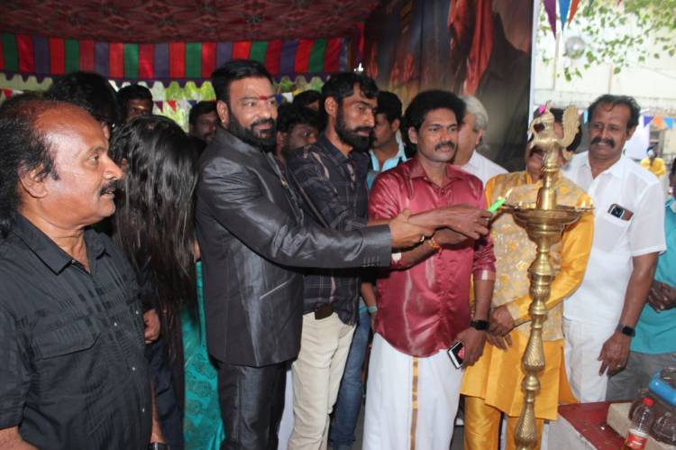 "அஞ்சி  நடுங்கிட"