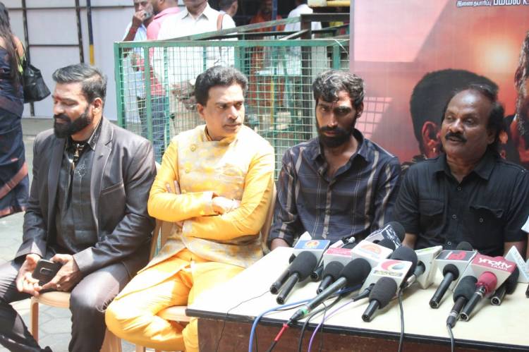 "அஞ்சி  நடுங்கிட"