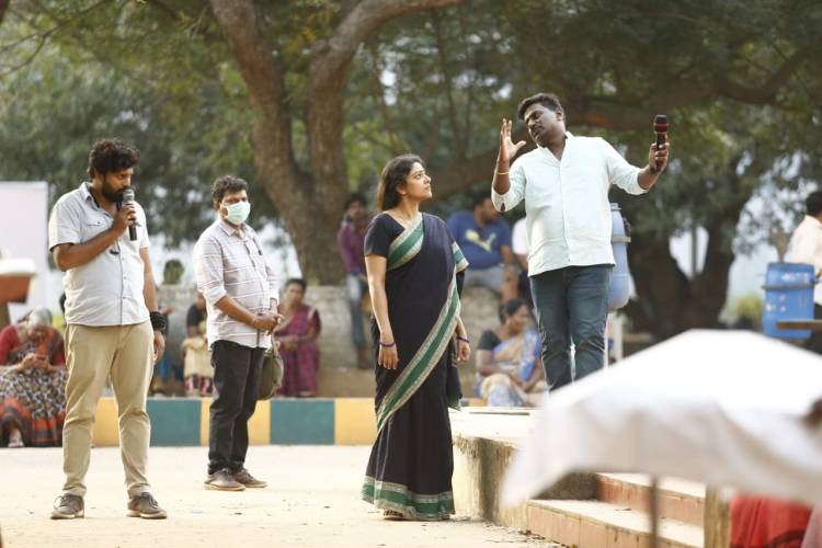 “பாபா பிளாக்‌ ஷீப்” படத்தில் நடிப்பில் மிரட்டிய விருமாண்டி அபிராமி!!