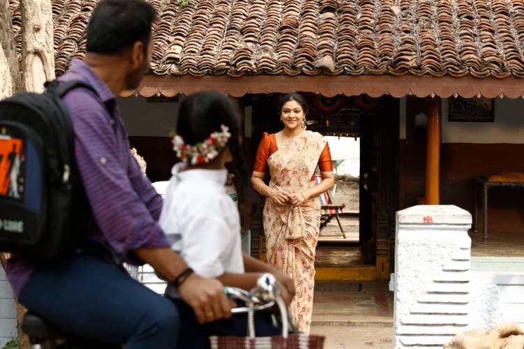 “பாபா பிளாக்‌ ஷீப்” படத்தில் நடிப்பில் மிரட்டிய விருமாண்டி அபிராமி!!