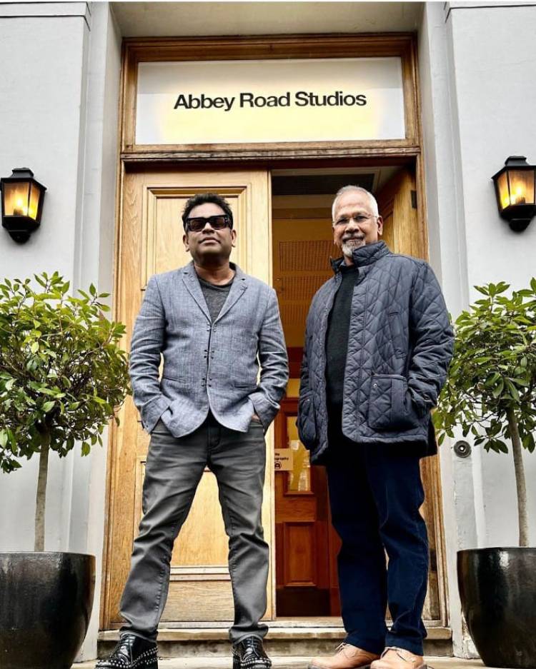 "அக நக முகநகையே.."  வந்தியத்தேவன் , குந்தவையின் அழகான காதல் பாடல்  வெளியானது