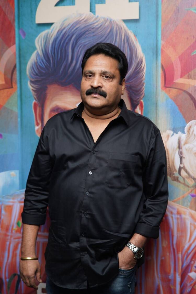 கிராமிய பின்னணியிலான முழு நீள குடும்ப பொழுதுபோக்கு நகைச்சுவை சித்திரம் 'தெய்வ மச்சான்'