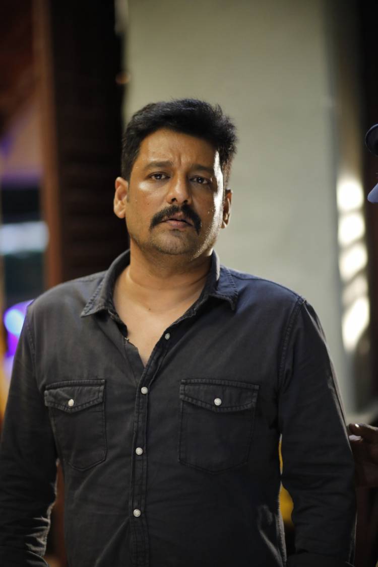 M360° ஸ்டுடியோஸ் ரோஷ் குமார் வழங்கும், பி திருமலை பாலுச்சாமி இயக்கத்தில் சரத்குமார்- விதார்த் நடிக்கும் ‘சமரன்’ படத்தின் முதல்கட்டப் படப்பிடிப்பு முடிந்துள்ளது!