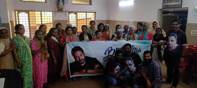 ஆதரவற்றோர் இல்லத்தில் நடிகர் ரகுமானின் பிறந்த நாளை கொண்டாடிய ரசிகர்கள்