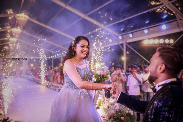 கோலாகலமாக நடைபெற்ற யூடியூப் பிரபலம், இயக்குநர் விஜயின் திருமணம்