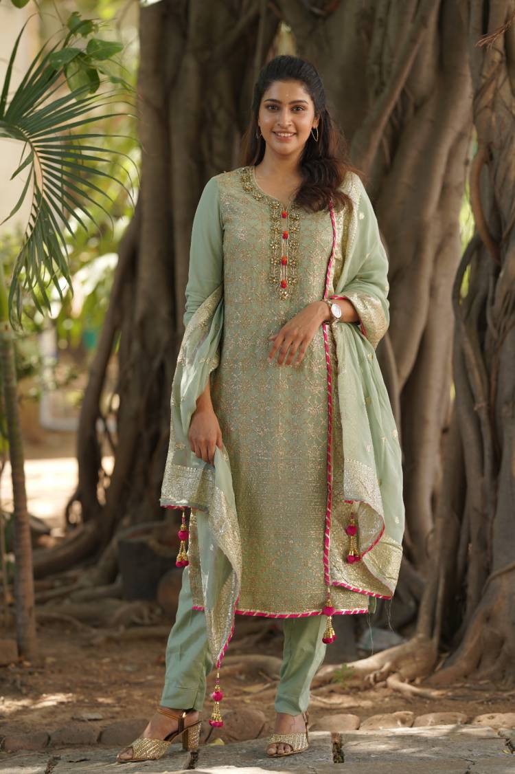 தான்யா ரவிச்சந்திரன் நடிப்பில், மிஷ்கின் உதவியாளர் ஜேபி இயக்கும் புதிய திரில்லர் திரைப்படம் “BP180” இனிதே துவங்கியது!! 