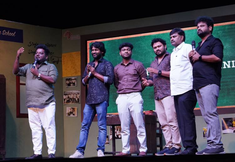 கல்லூரி கலை நிகழ்ச்சி போல, கோலாகலமாக நடந்த “பாபா பிளாக் ஷிப்” திரைப்பட இசை மற்றும் டிரெய்லர் வெளியீட்டு விழா !