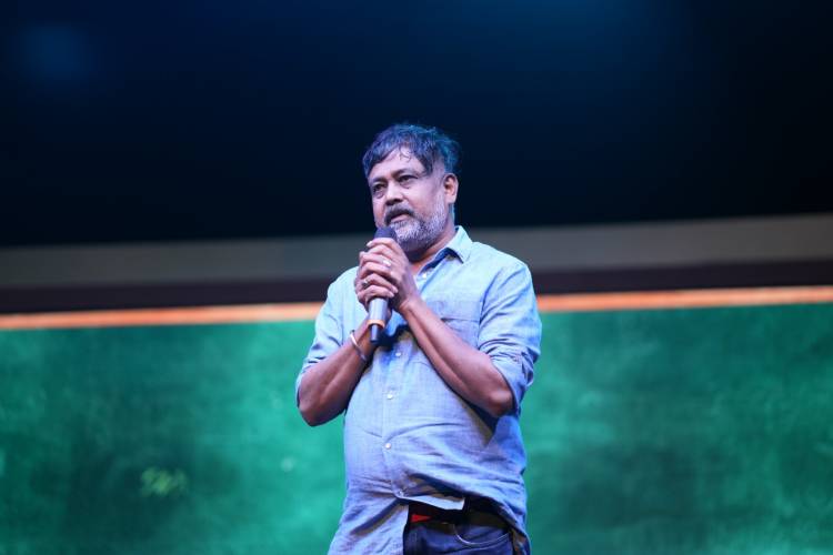 கல்லூரி கலை நிகழ்ச்சி போல, கோலாகலமாக நடந்த “பாபா பிளாக் ஷிப்” திரைப்பட இசை மற்றும் டிரெய்லர் வெளியீட்டு விழா !