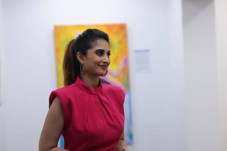Filmmaker Mani Ratnam and Music Director A.R. Rahman visit Actress Shamlee’s solo art show “SHE” 