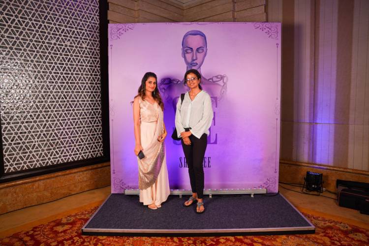 Filmmaker Mani Ratnam and Music Director A.R. Rahman visit Actress Shamlee’s solo art show “SHE” 