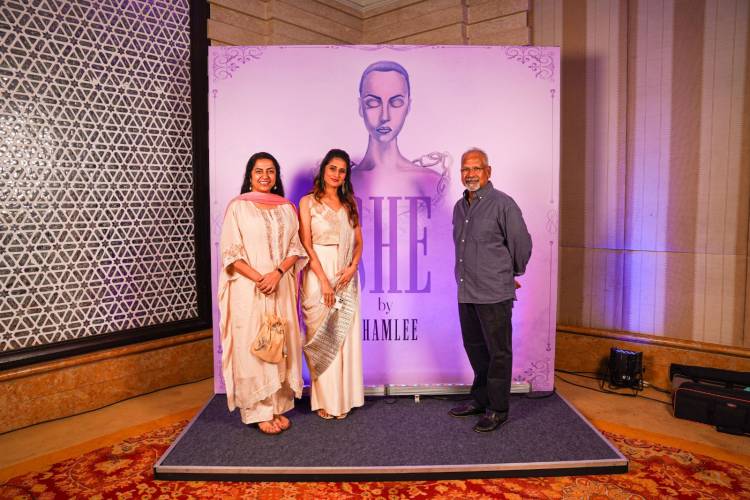 Filmmaker Mani Ratnam and Music Director A.R. Rahman visit Actress Shamlee’s solo art show “SHE” 