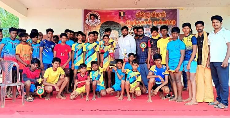 என்மீது அன்பு கொண்ட தம்பிகள் பலர், எனது திரைப்படங்கள் ரிலீஸ் ஆகும் சமயங்களிலும், எனது பிறந்தநாளிலும் மக்களுக்கு உதவும் வகையில் பல்வேறு நற்பணிகளை தொடர்ந்து செய்து வருகிறார்கள்.